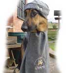 gsdr fleece hat and scarf